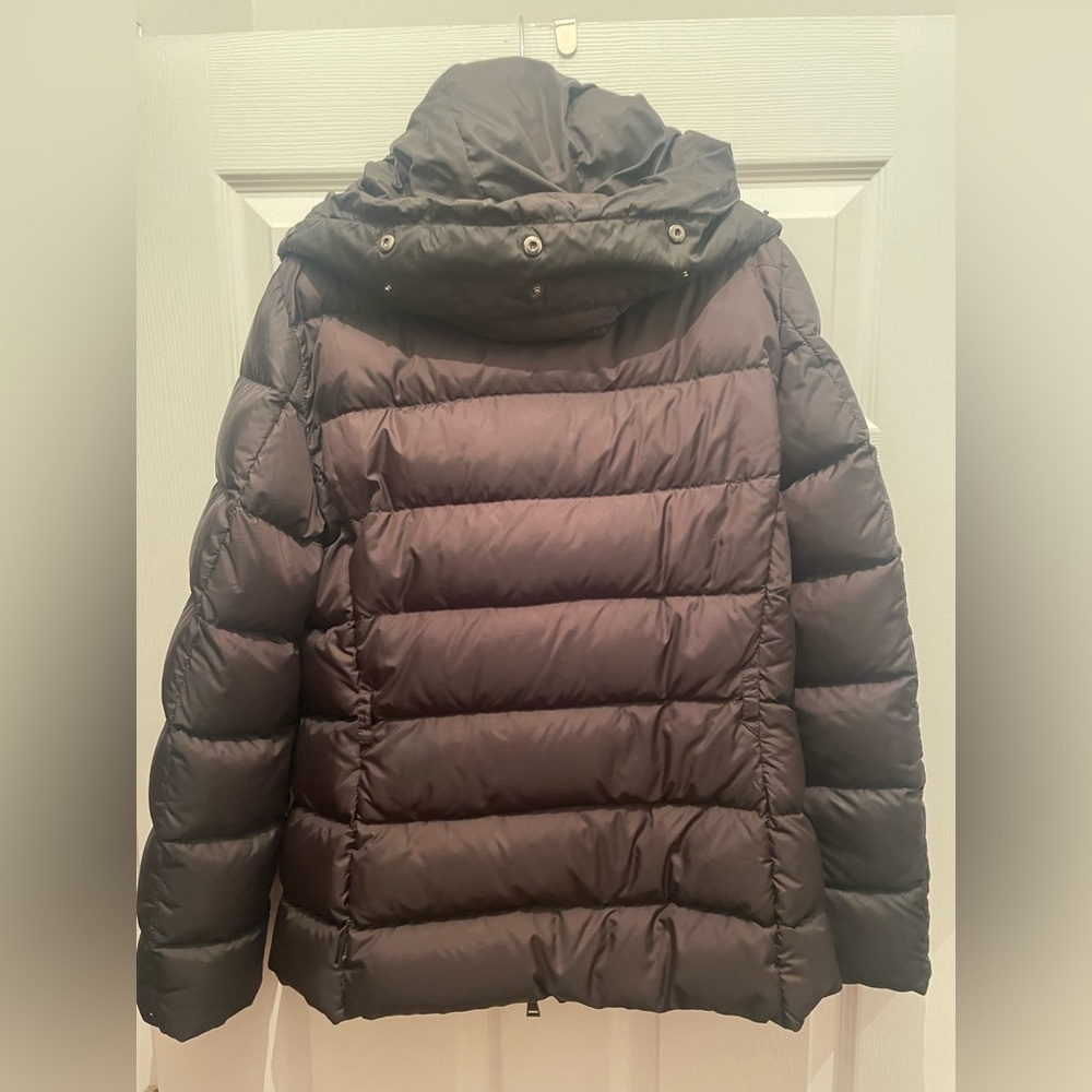 🥳 🍾 Host Pick 🎉 🎈Moncler jacket - Picture 8 of 10